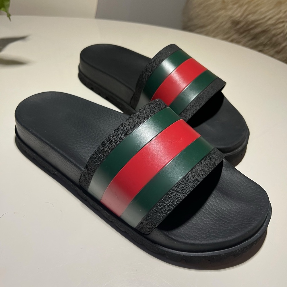 Men’s Gucci Slides: size 11
